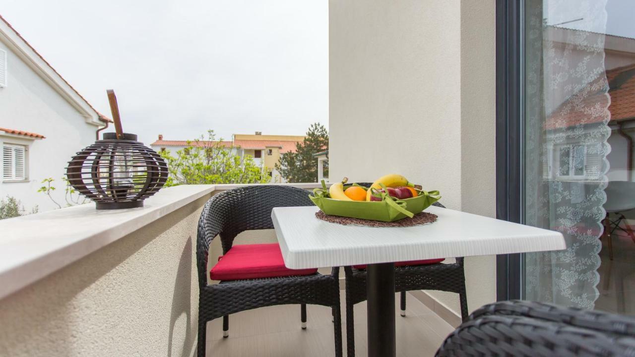 Apartmani Memories I Baška Kültér fotó