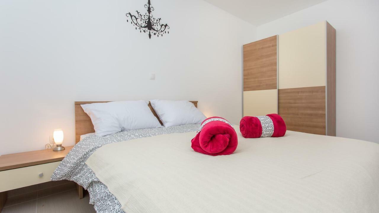 Apartmani Memories I Baška Kültér fotó