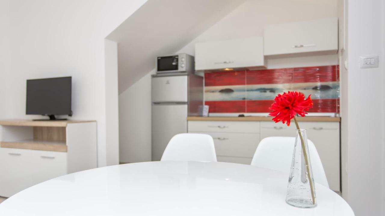 Apartmani Memories I Baška Kültér fotó